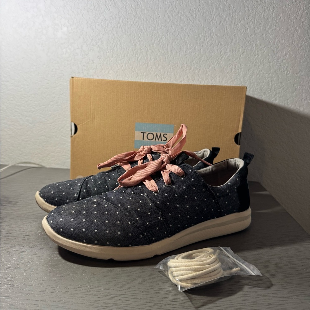 TOMS Navy Chambray Polka Dot Sneakers with Pink Ribbon and Regular Beige Laces